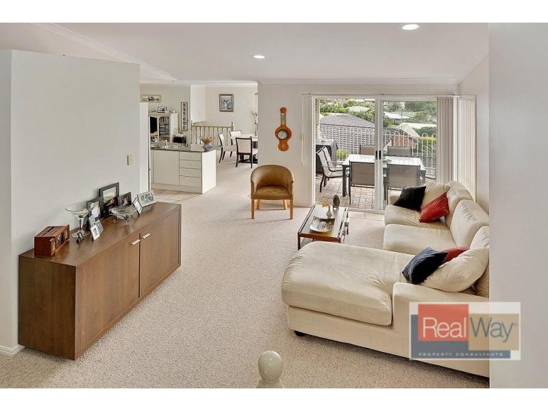 21 Riflebird Avenue, Aroona QLD 4551