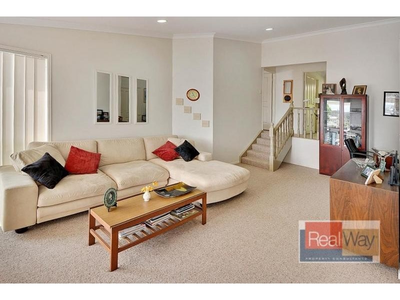 21 Riflebird Avenue, Aroona QLD 4551