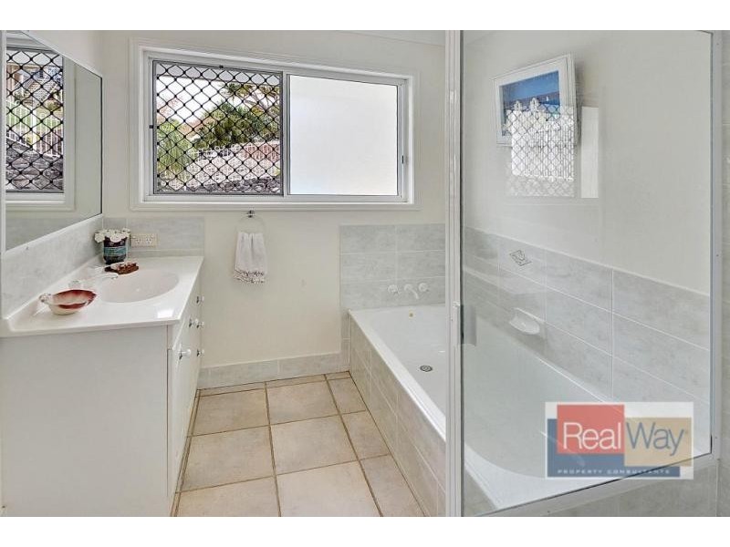 21 Riflebird Avenue, Aroona QLD 4551