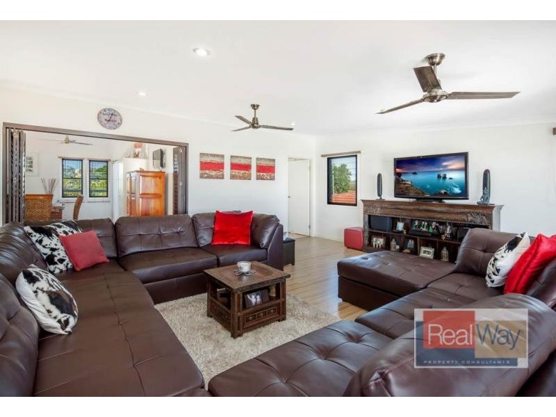 140 Westminster Avenue, Golden Beach QLD 4551