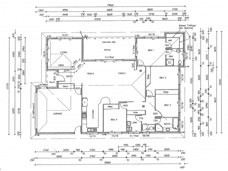 9 Winston Court, Landsborough QLD 4550 Floorplan