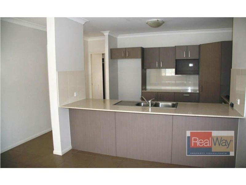 10 Cullen Drive, Little Mountain QLD 4551