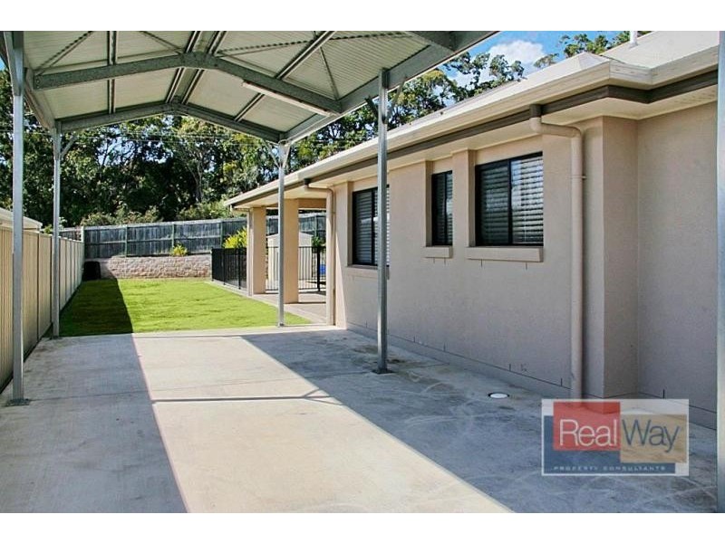 10 Cullen Drive, Little Mountain QLD 4551