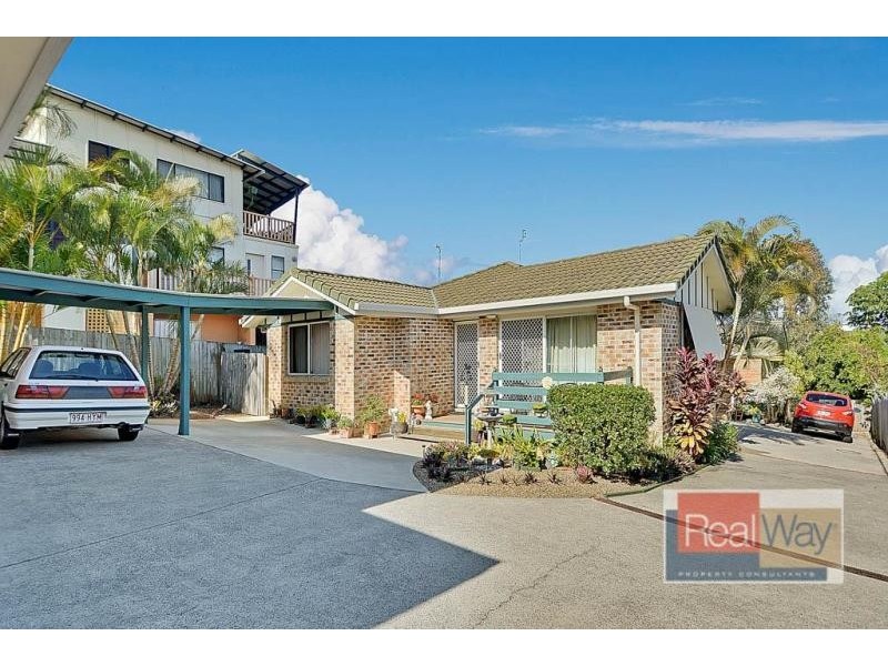 8 Regent Street, Caloundra QLD 4551