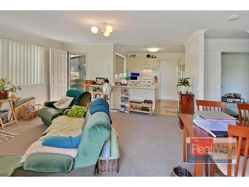 8 Regent Street, Caloundra QLD 4551