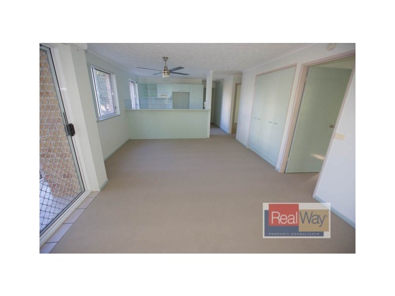 2/13 Arthur Street, Kings Beach QLD 4551