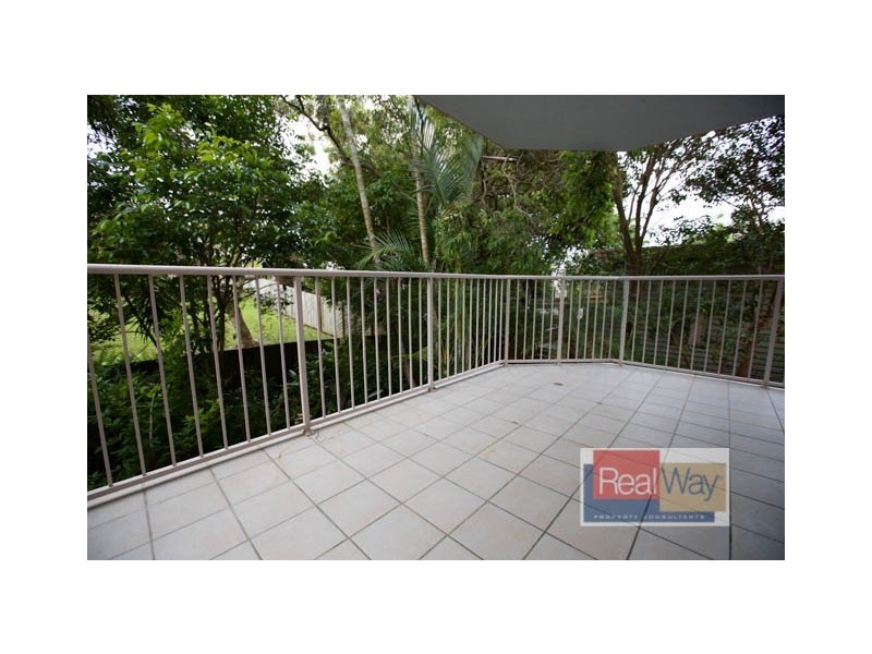2/13 Arthur Street, Kings Beach QLD 4551