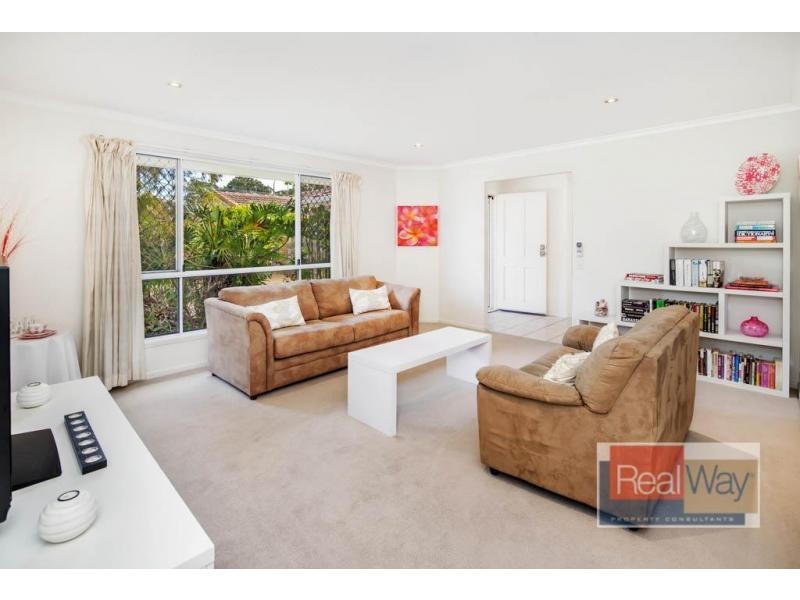 19 Winchester Road, Little Mountain QLD 4551