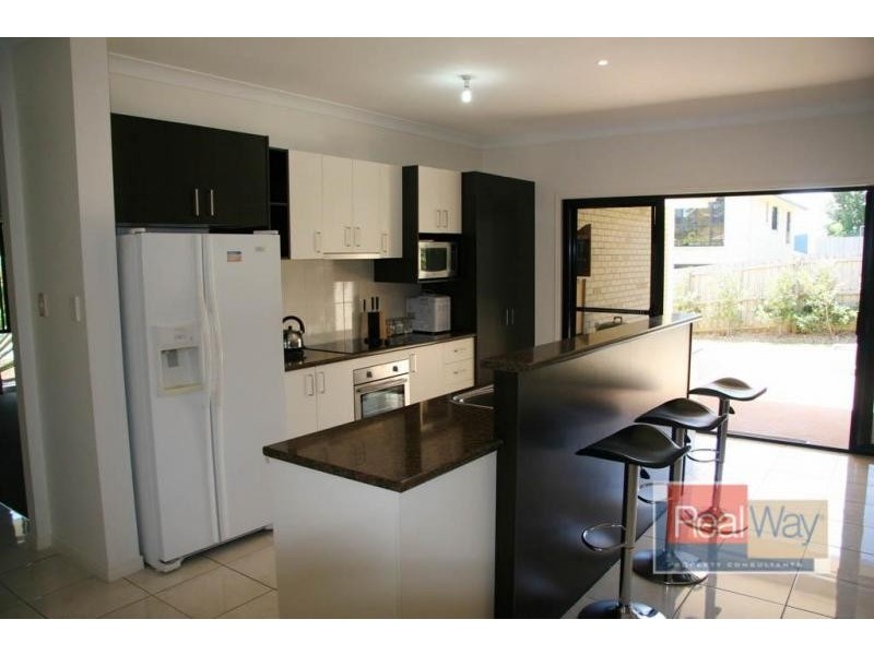 3 Somerset Lane, Little Mountain QLD 4551