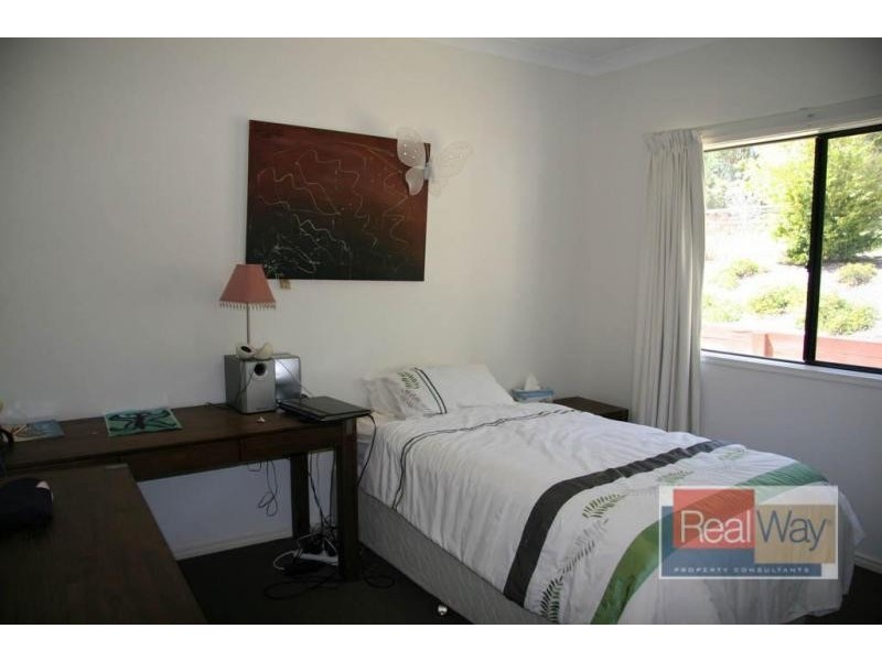 3 Somerset Lane, Little Mountain QLD 4551