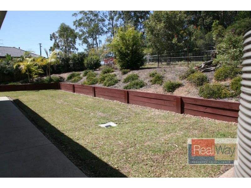 3 Somerset Lane, Little Mountain QLD 4551