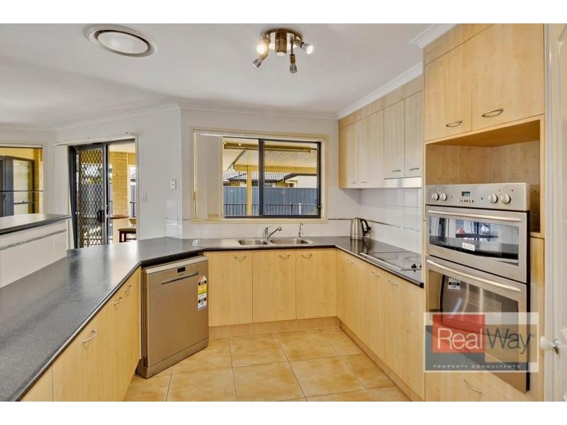 38 Springs Drive, Little Mountain QLD 4551