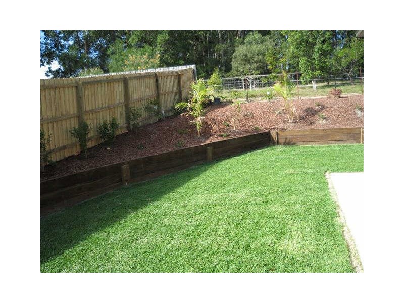 Little Mountain QLD 4551