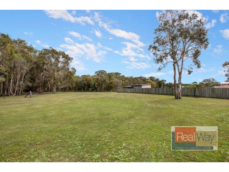 7 Ghostgum Close, Little Mountain QLD 4551
