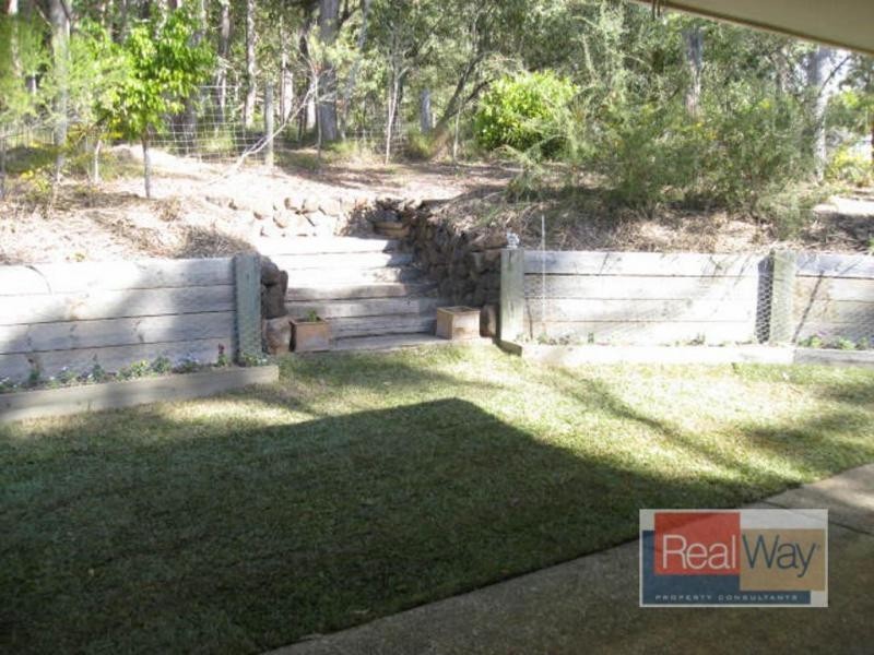 5 Blueberry Close, Little Mountain QLD 4551