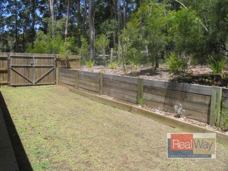 5 Blueberry Close, Little Mountain QLD 4551