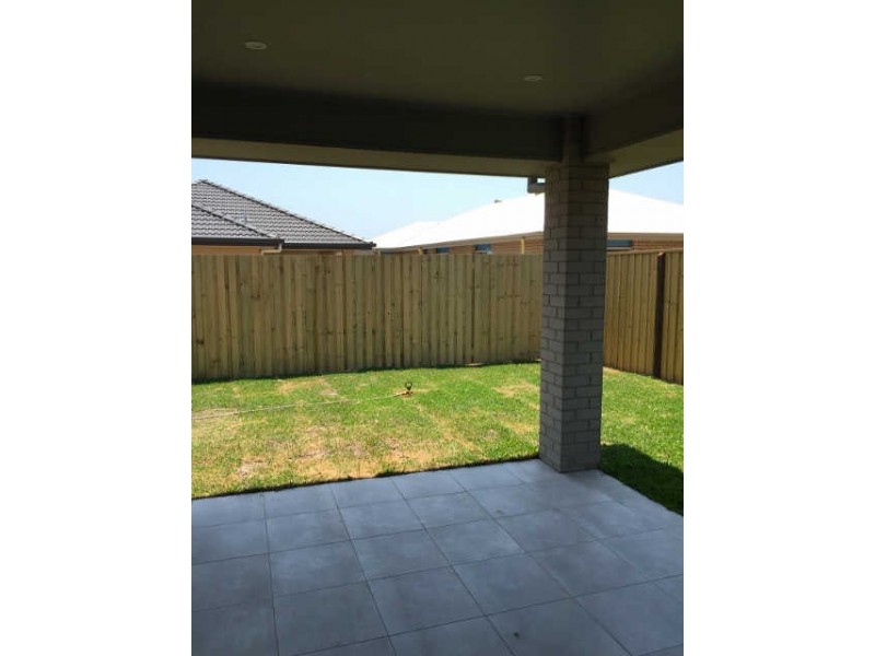 Little Mountain QLD 4551