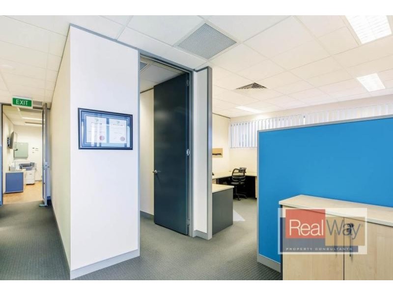 17/16 Innovation Parkway, Birtinya QLD 4575