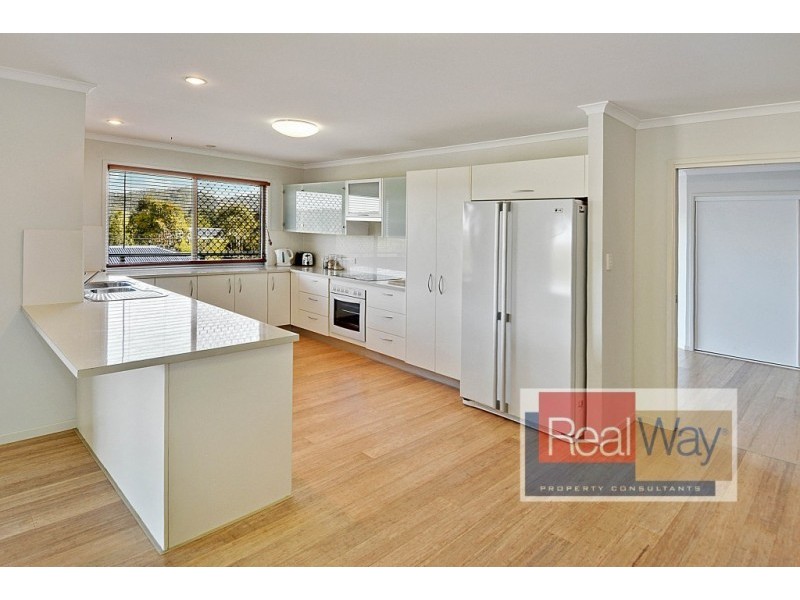 5 Viewland Drive, Mooloolah Valley QLD 4553