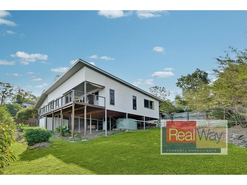 5 Viewland Drive, Mooloolah Valley QLD 4553