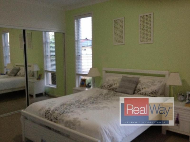 23 Barrine Crescent, Caloundra West QLD 4551