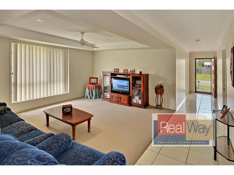 24 Gipps Street, Caloundra West QLD 4551