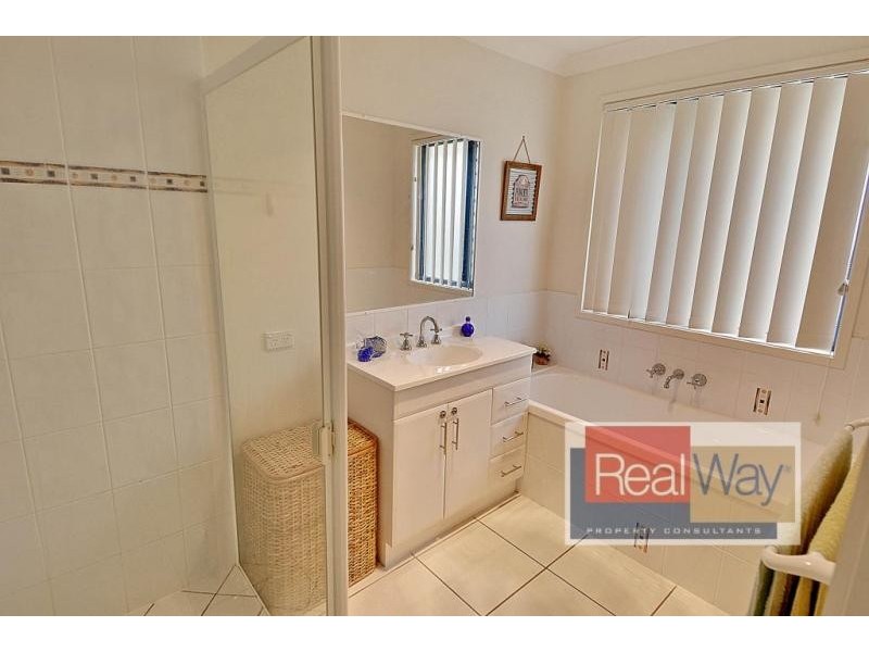 24 Gipps Street, Caloundra West QLD 4551