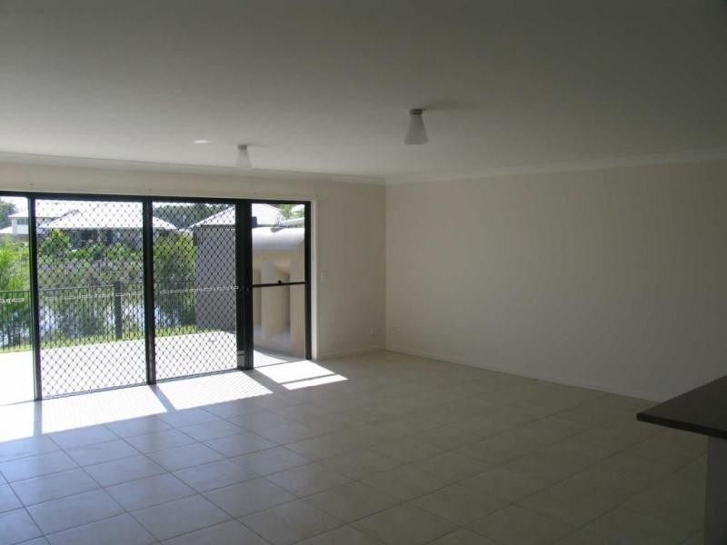 Little Mountain QLD 4551