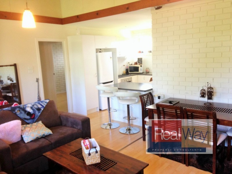 34 Regent Street, Caloundra QLD 4551