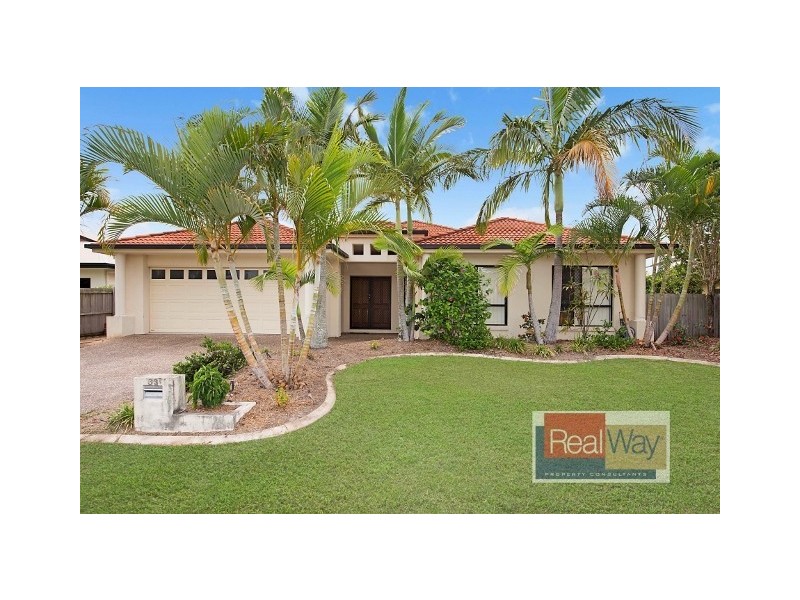 33 Millennium Circuit, Pelican Waters QLD 4551