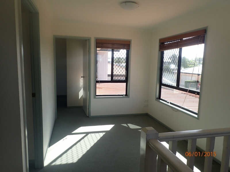 Battery Hill QLD 4551