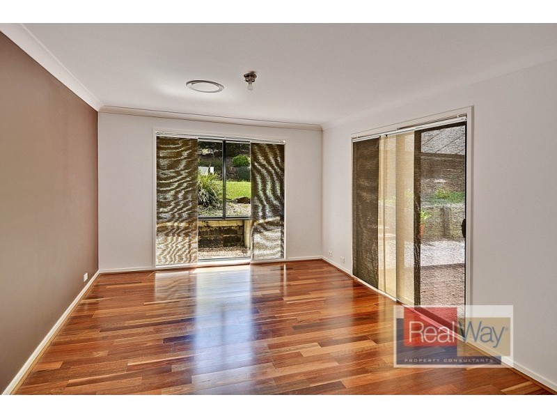 1 Wattlefield Road, Little Mountain QLD 4551