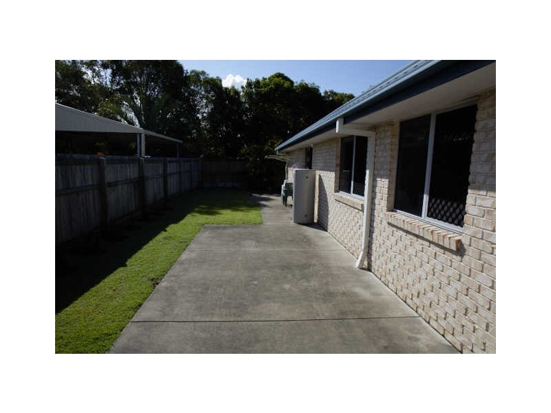 5 Sting Ray Harbour Court, Pelican Waters QLD 4551