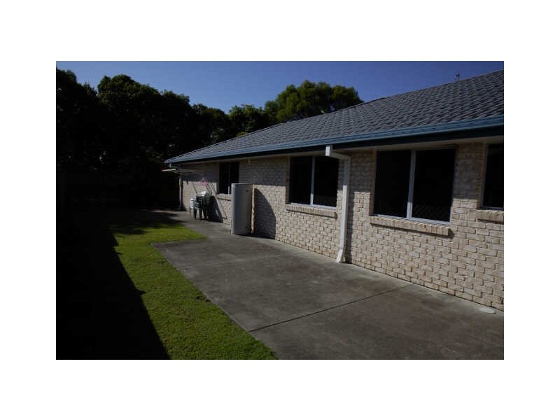 5 Sting Ray Harbour Court, Pelican Waters QLD 4551