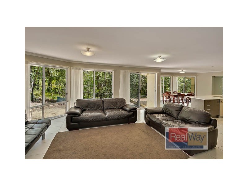 52 Turnbury Street, Little Mountain QLD 4551