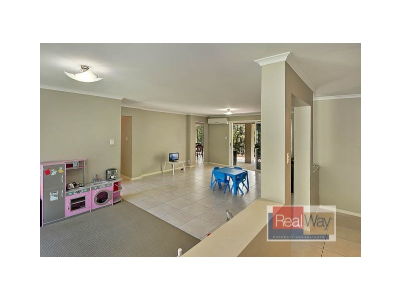 52 Turnbury Street, Little Mountain QLD 4551