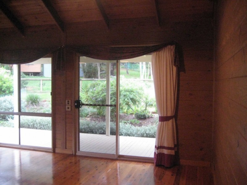 81 Lindeman Road, Beerwah QLD 4519