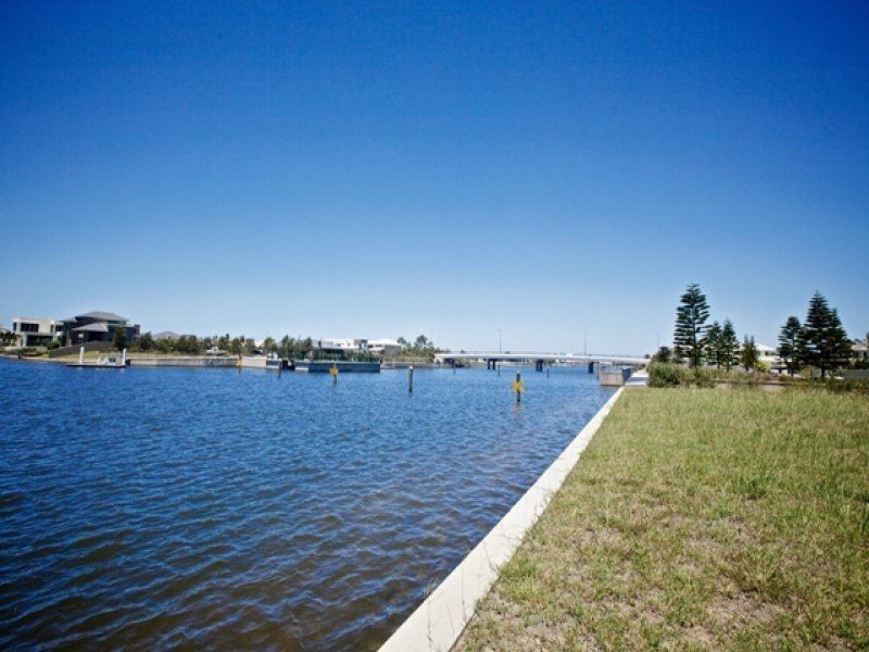 25 Artunga Place, Pelican Waters QLD 4551