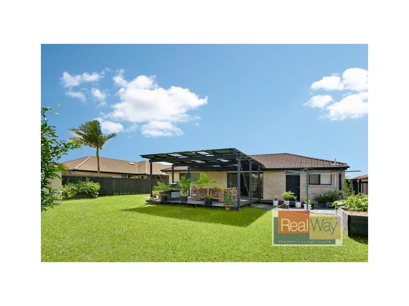 6 St James Court, Little Mountain QLD 4551