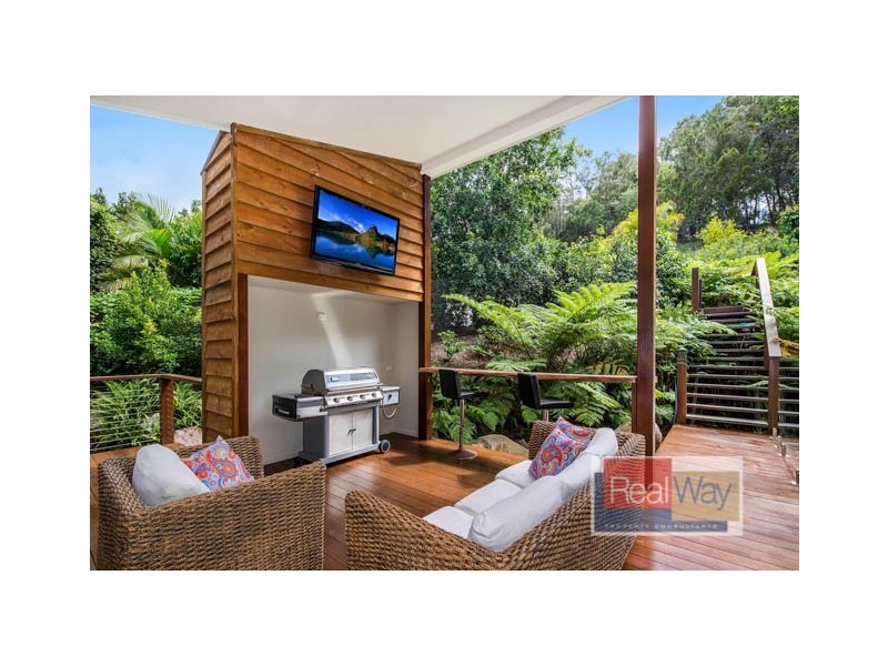 21 Pinewood Street, Little Mountain QLD 4551
