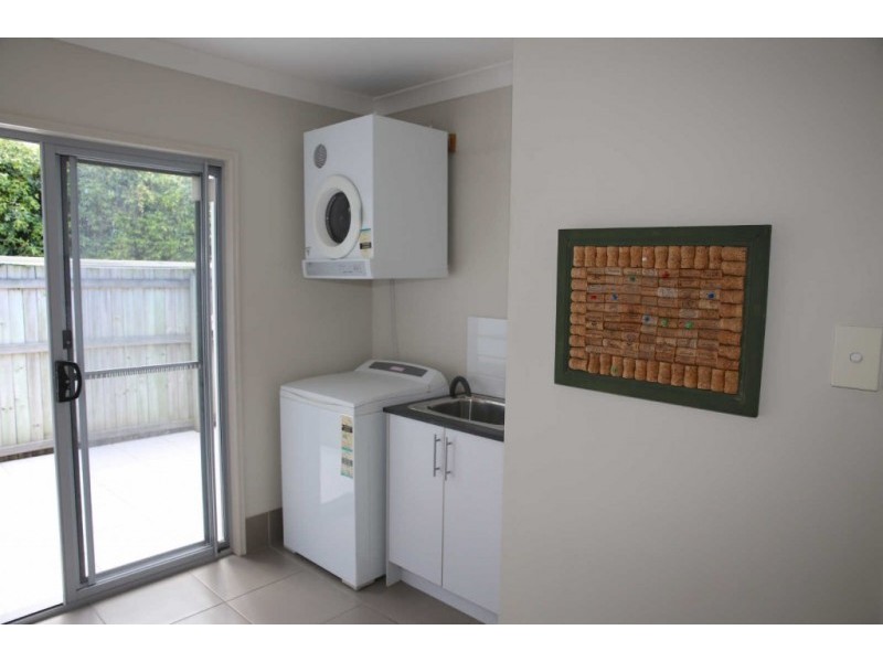 5 Stephen Burton Way, Pelican Waters QLD 4551