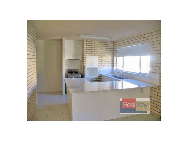 2/16 Moreton Parade, Kings Beach QLD 4551