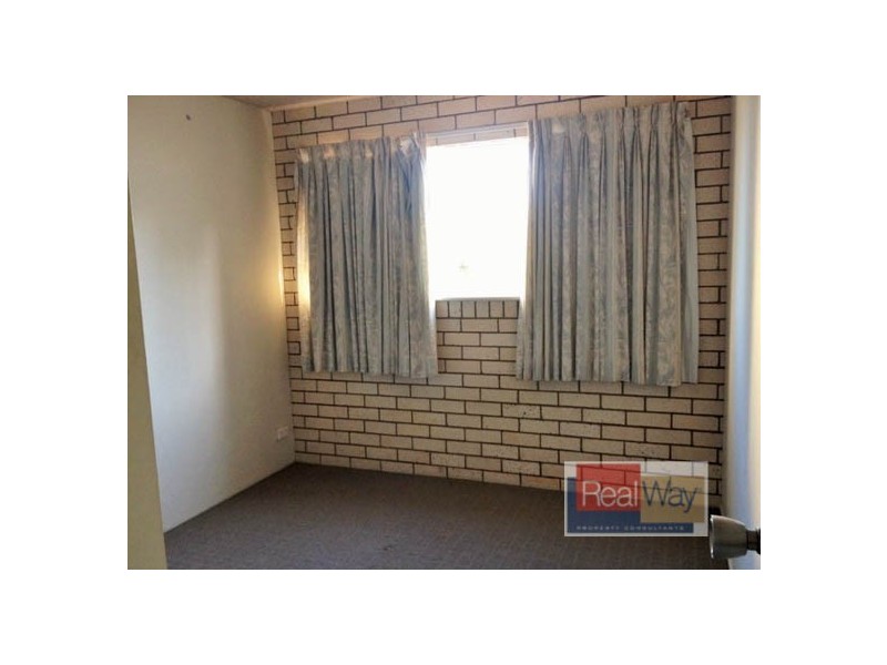 2/16 Moreton Parade, Kings Beach QLD 4551