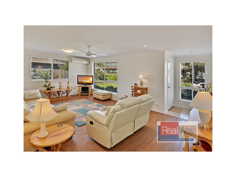 2 Cyclamen Court, Currimundi QLD 4551