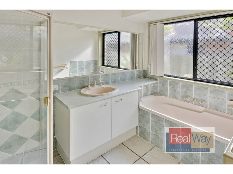 12 Greenwood Place, Little Mountain QLD 4551