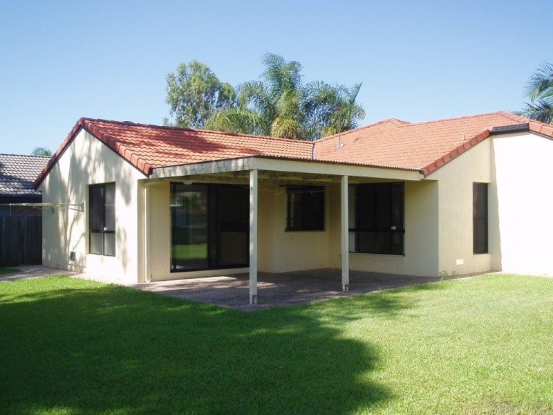 12 Greenwood Place, Little Mountain QLD 4551