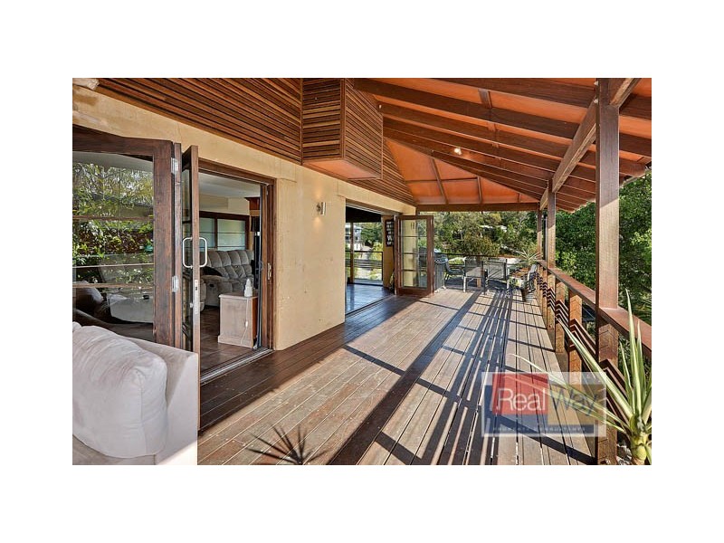 7 Timbertop Court, Little Mountain QLD 4551