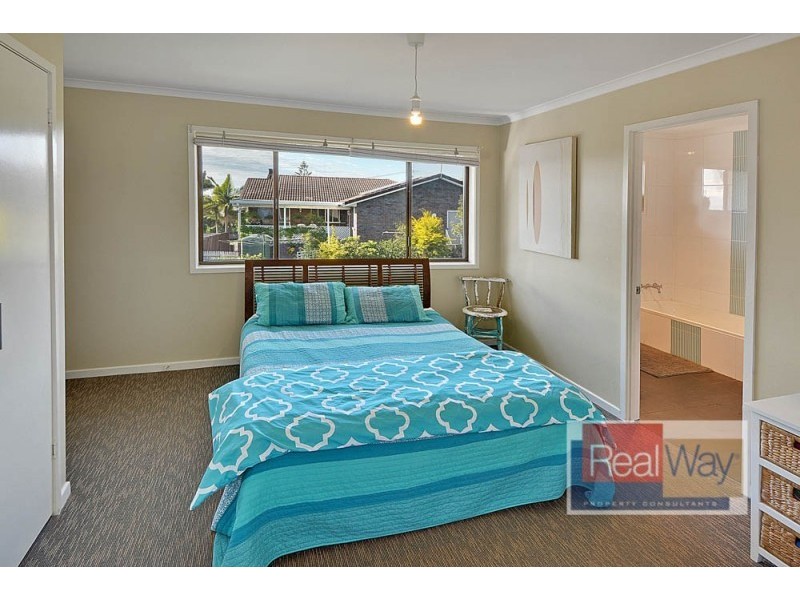 41 Enfield Crescent, Battery Hill QLD 4551