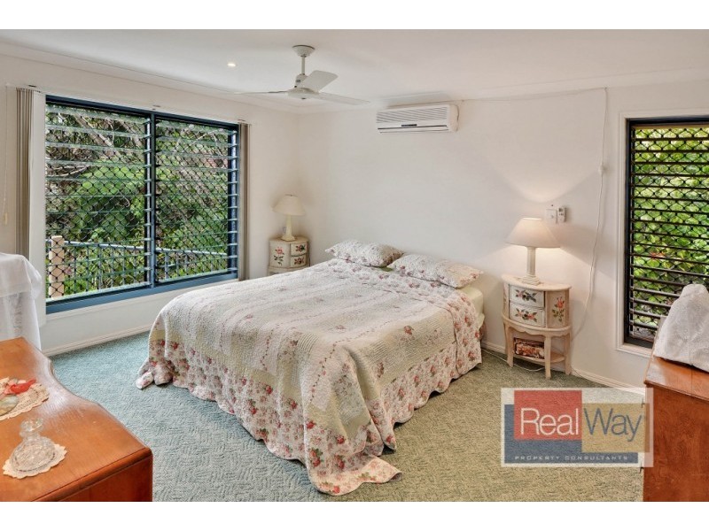 3 Manor Court, Little Mountain QLD 4551