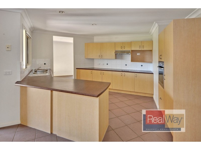 7 Anika Place, Little Mountain QLD 4551